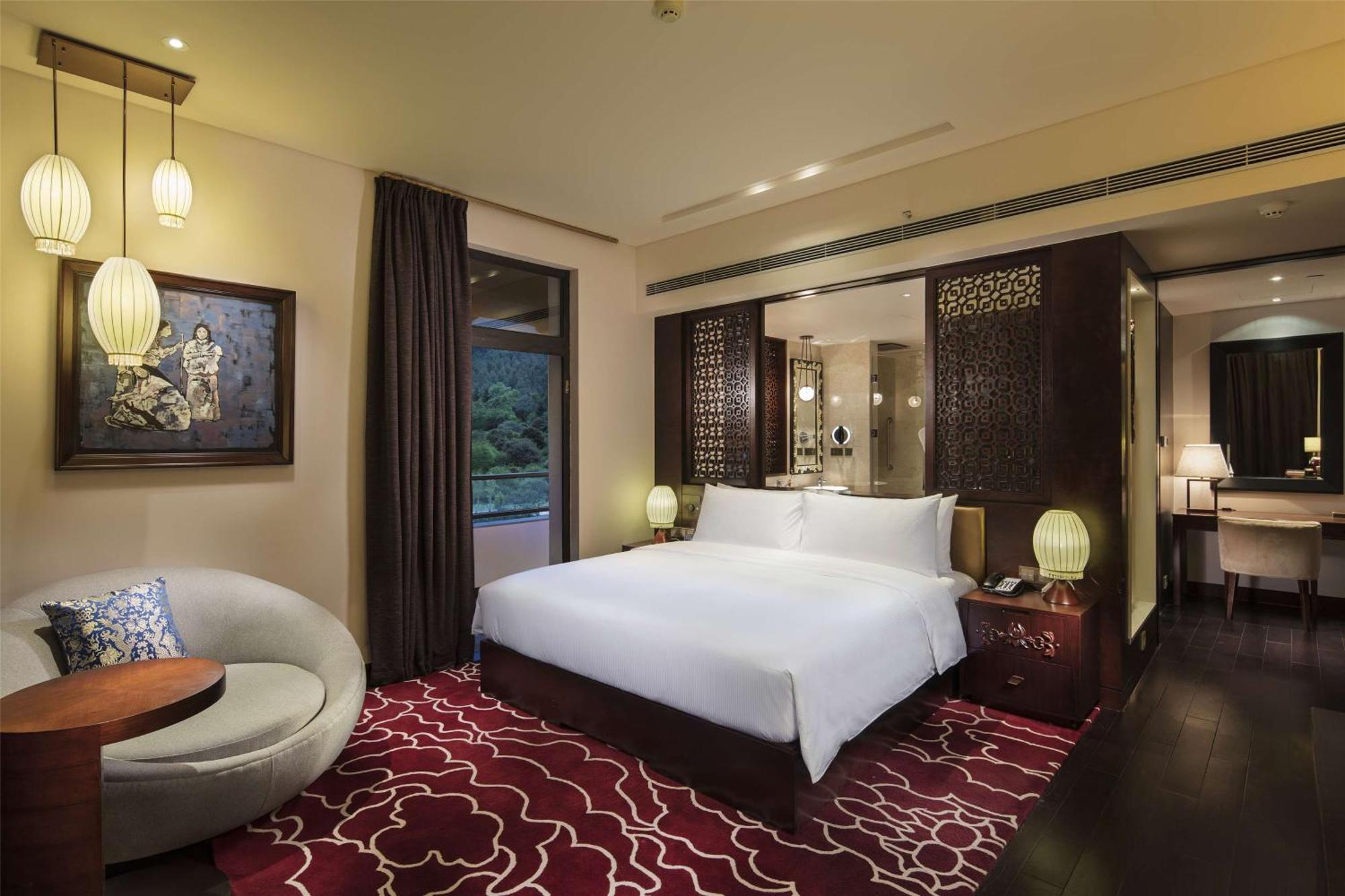 Hilton Linzhi Resort Ньингчи Экстерьер фото
