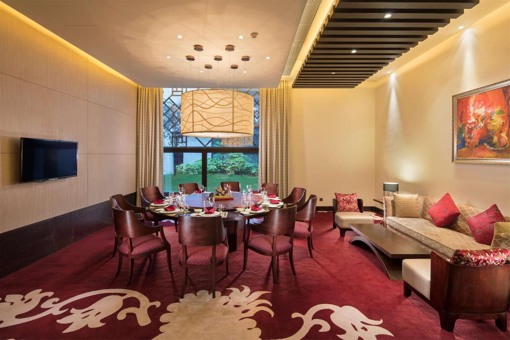 Hilton Linzhi Resort Ньингчи Экстерьер фото